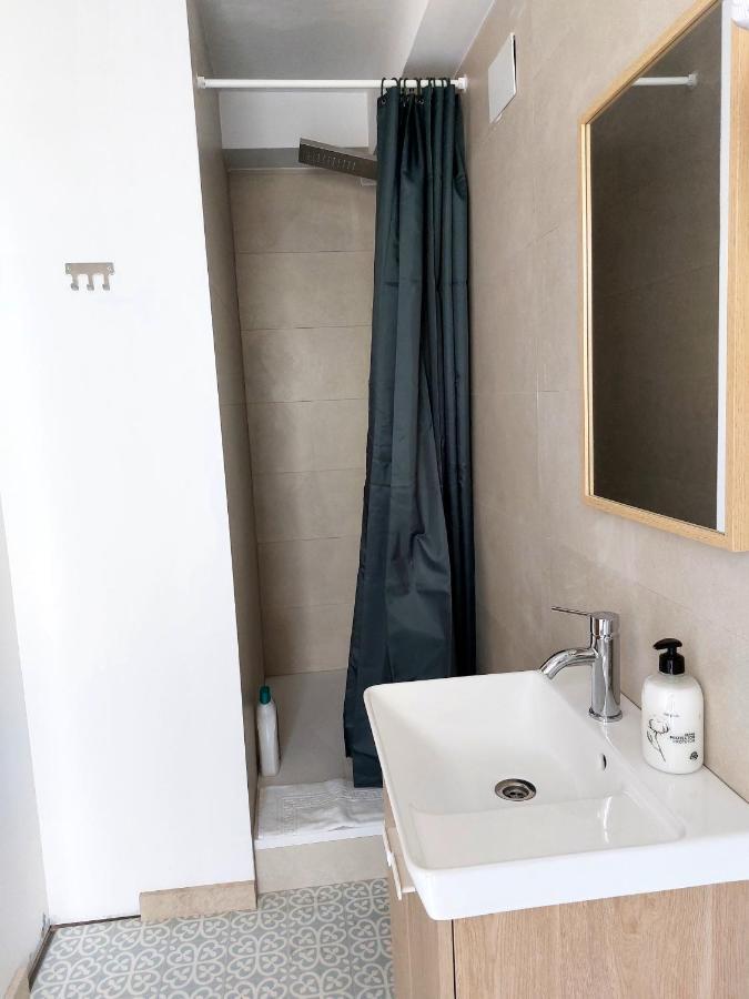 Habitaciones Barra89 บาเลนเซีย ภายนอก รูปภาพ